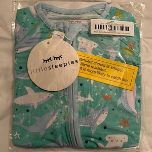 NWT Little Sleepies Pajama zippy shark soirée - 3-6 months